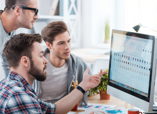 trabajo-en-equipo-digital Diseño y Desarrollo de Soluciones a la Medida